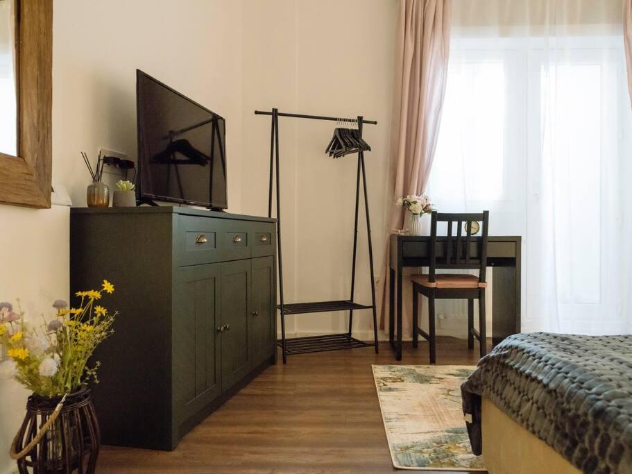 Cozy Studio Next To House Of Parliament Bucarest Esterno foto
